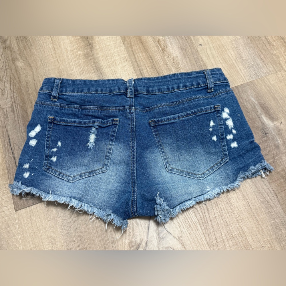 Distressed Denim Shorts With Embroidery - Picture 2 of 6